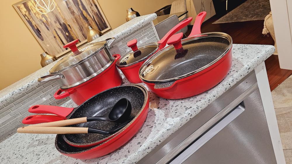 11-Piece Nonstick Pots and Pans